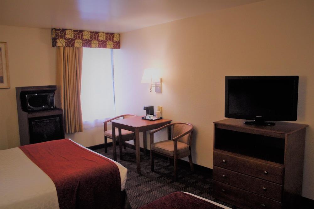 Surestay Hotel By Best Western East Brunswick Kültér fotó