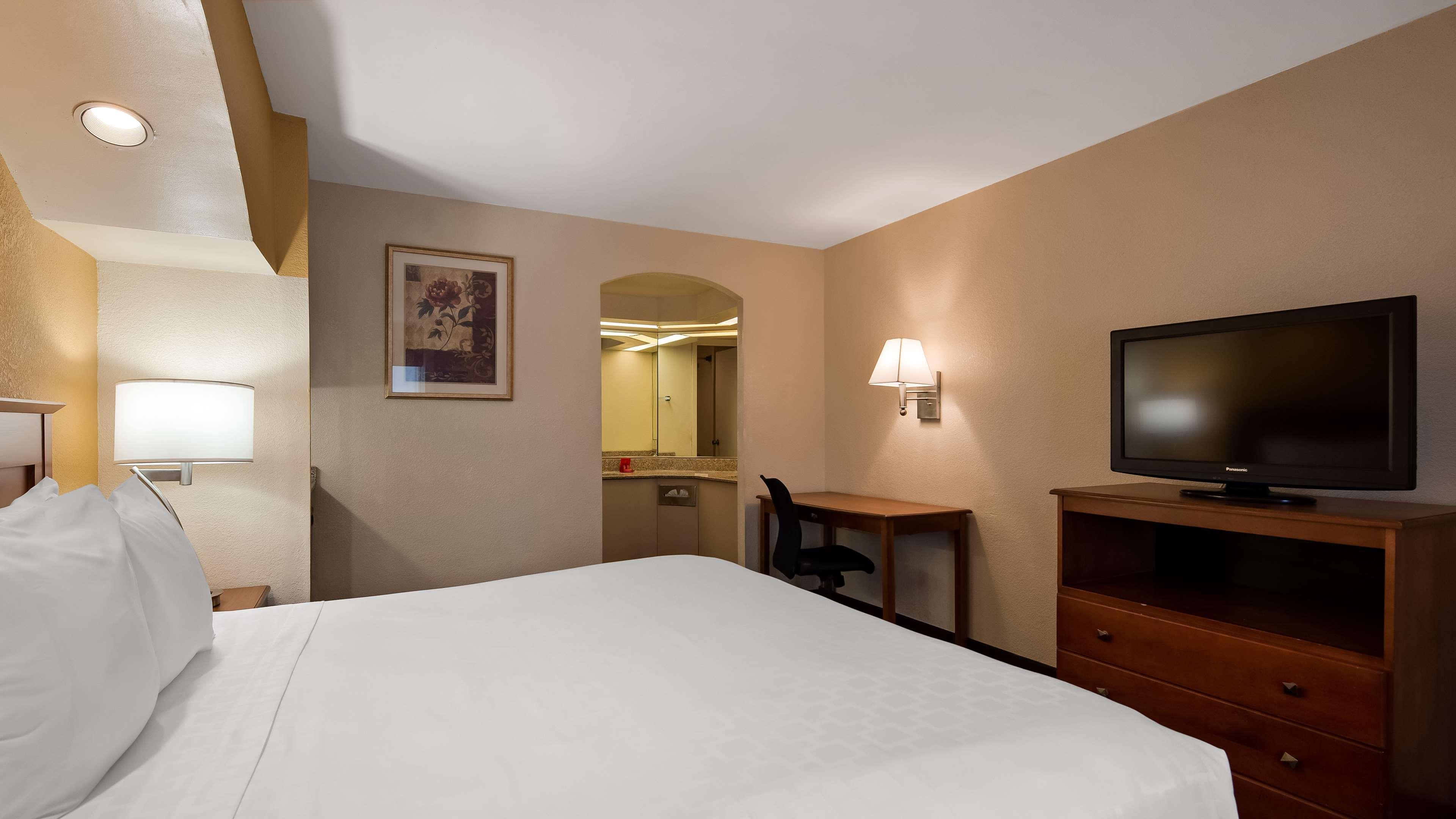 Surestay Hotel By Best Western East Brunswick Kültér fotó