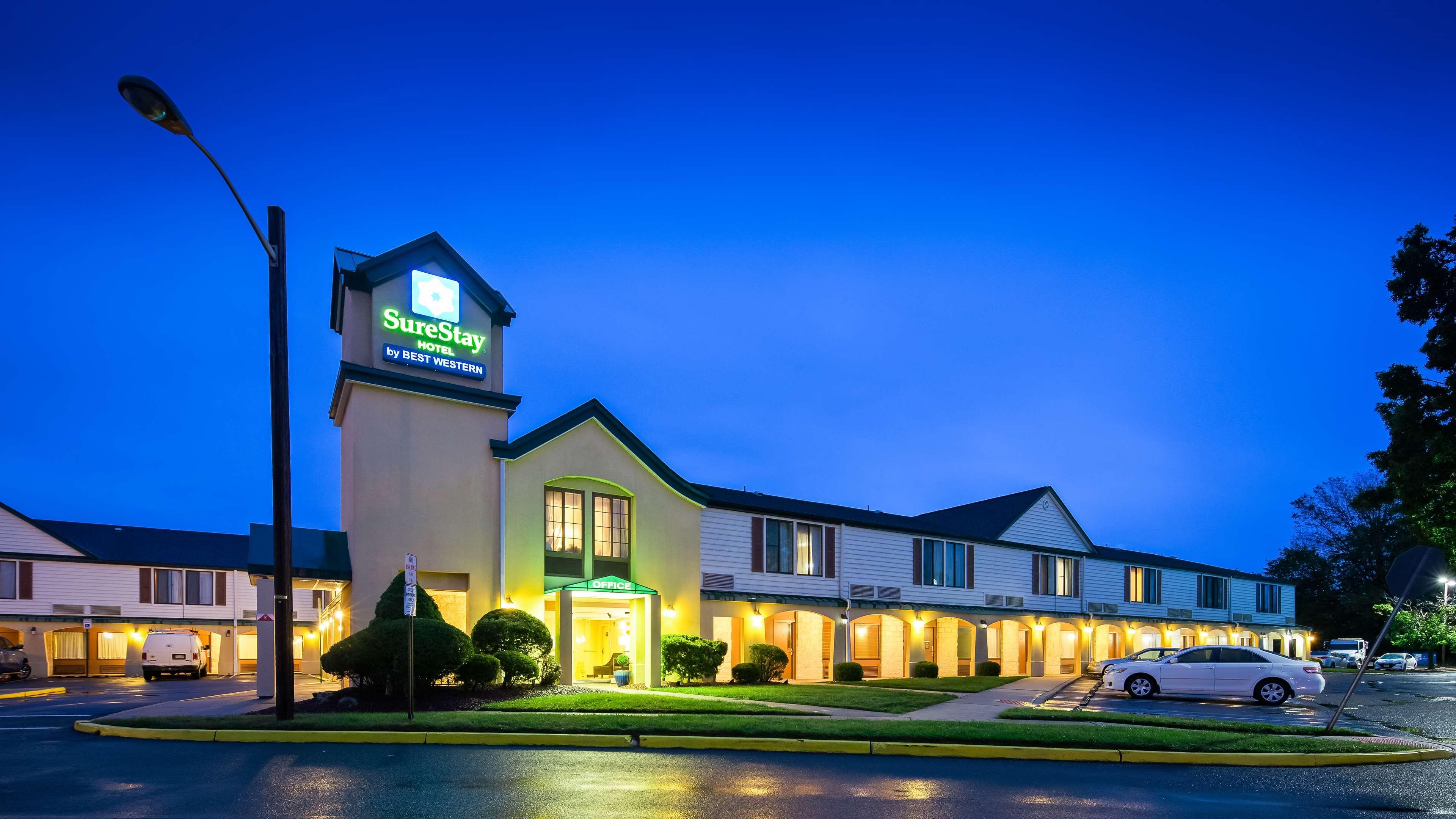 Surestay Hotel By Best Western East Brunswick Kültér fotó